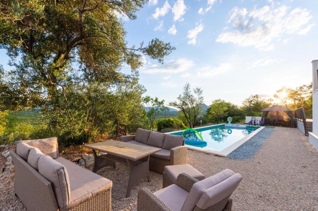 La Finca Olivetree Katuni Zewnętrze zdjęcie